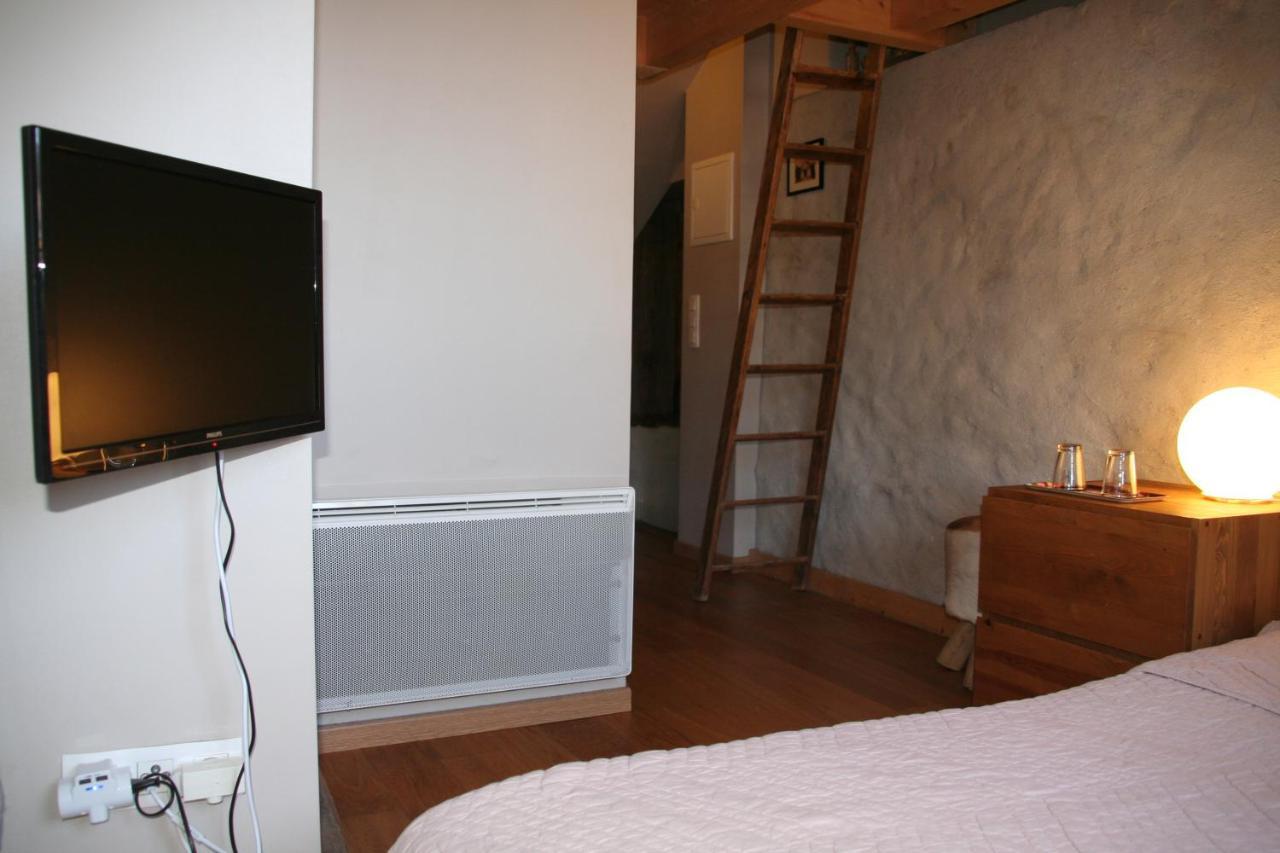 Bed and Breakfast Nid Douillet Анси Экстерьер фото